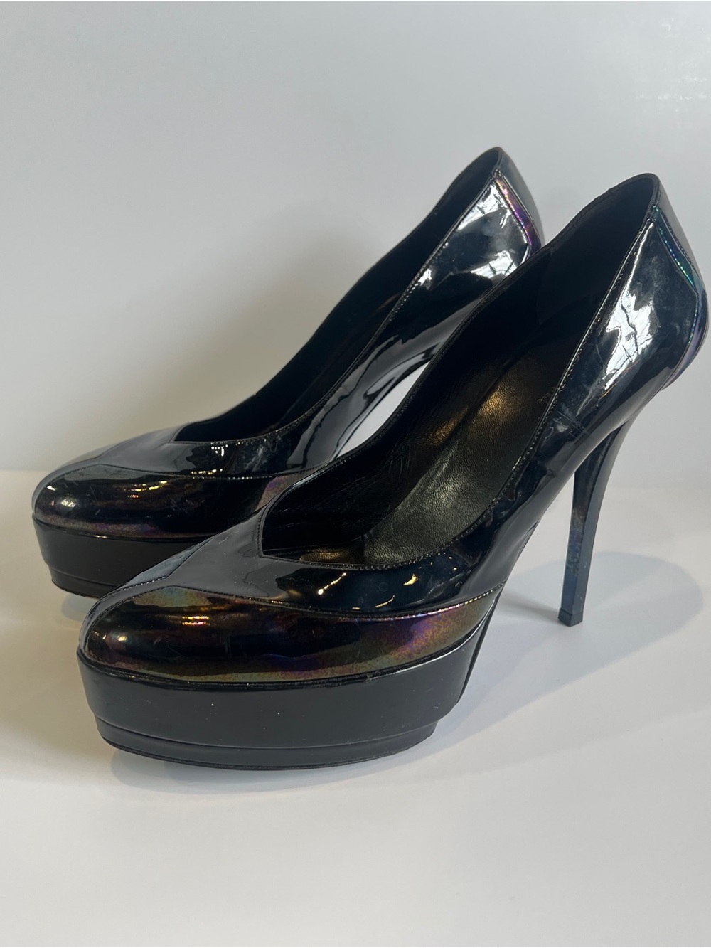 Gucci Black Iridescent Patent Platform Pumps